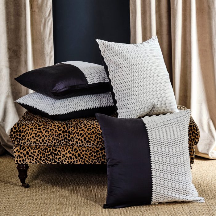 Antibes Pillow - Image 4