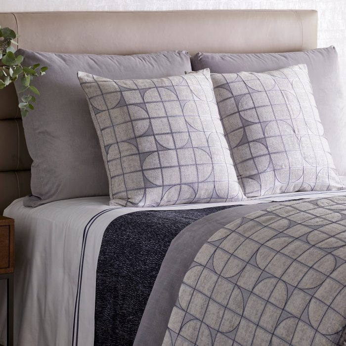 Capsule Pillow - Image 4