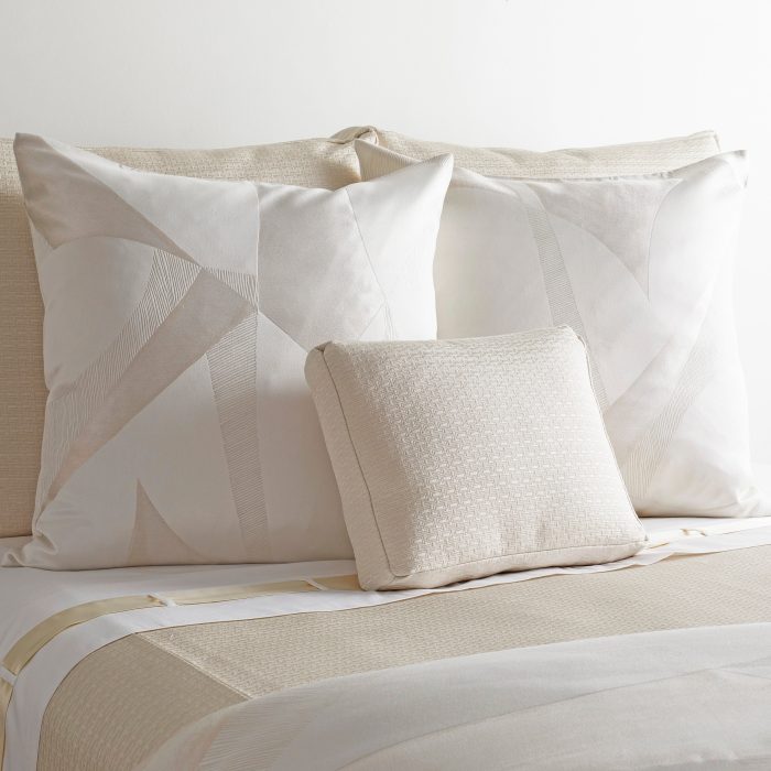 Clio Throw - Image 7
