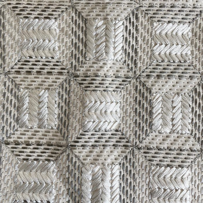 Collonade Throw - Image 6
