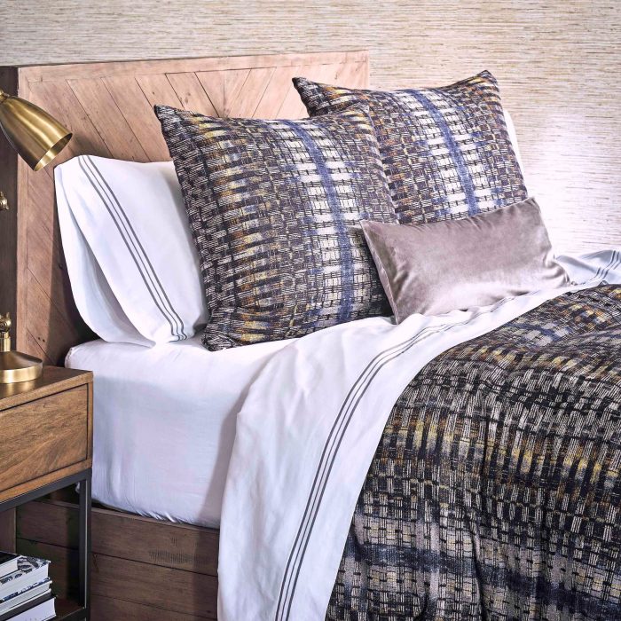 Cosmopolitan Pillow - Image 3