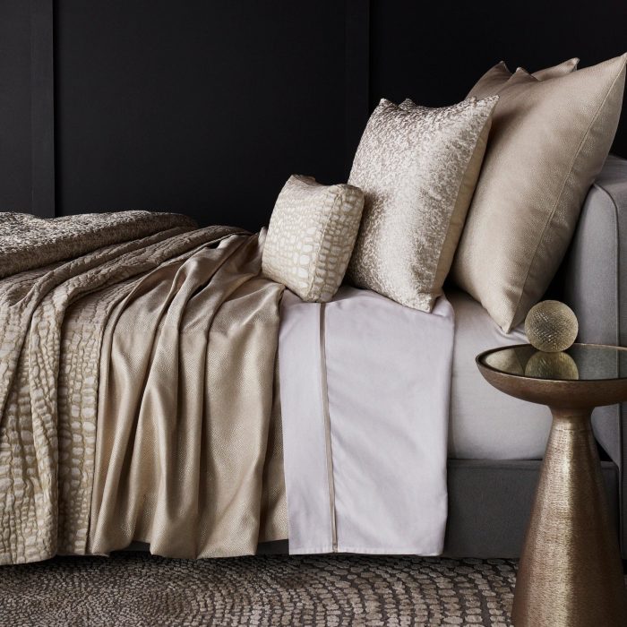 Komodo Pillow - Image 3