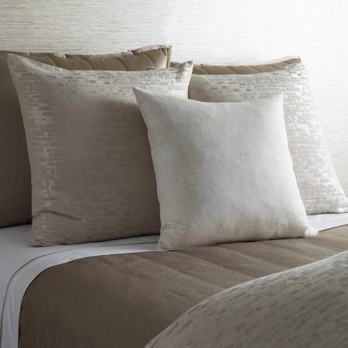 Delphi Pillow - Image 11