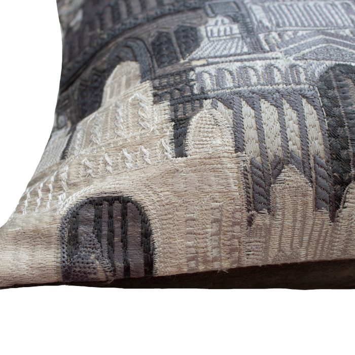 Duomo Pillow - Image 5