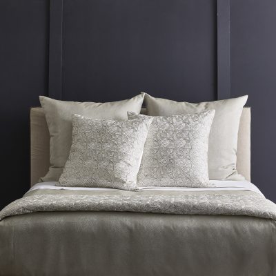La Sirene Throw