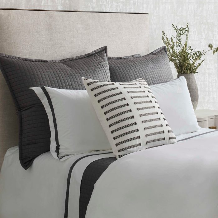 Latera Throw - Image 3