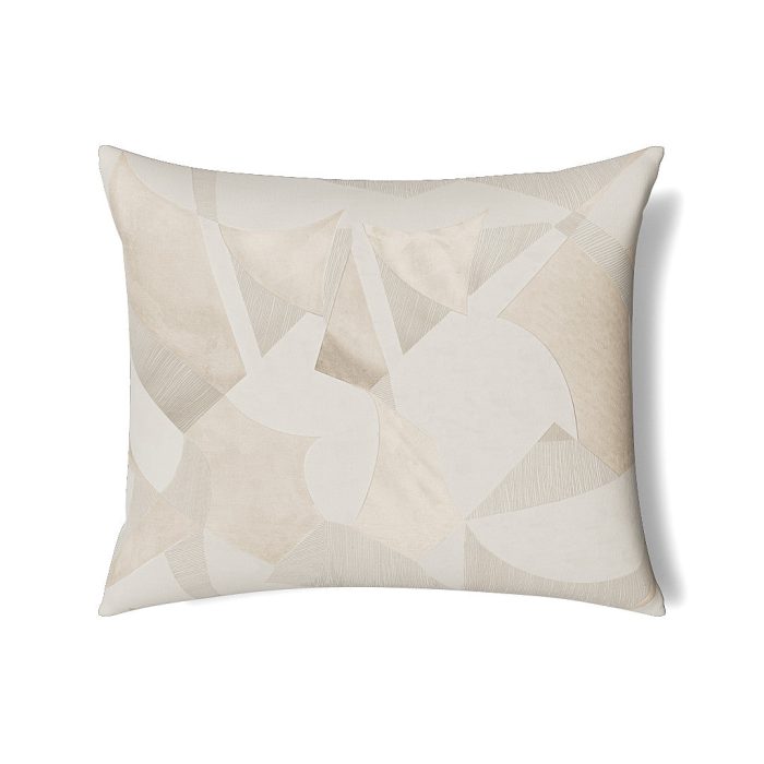 Clio Pillow