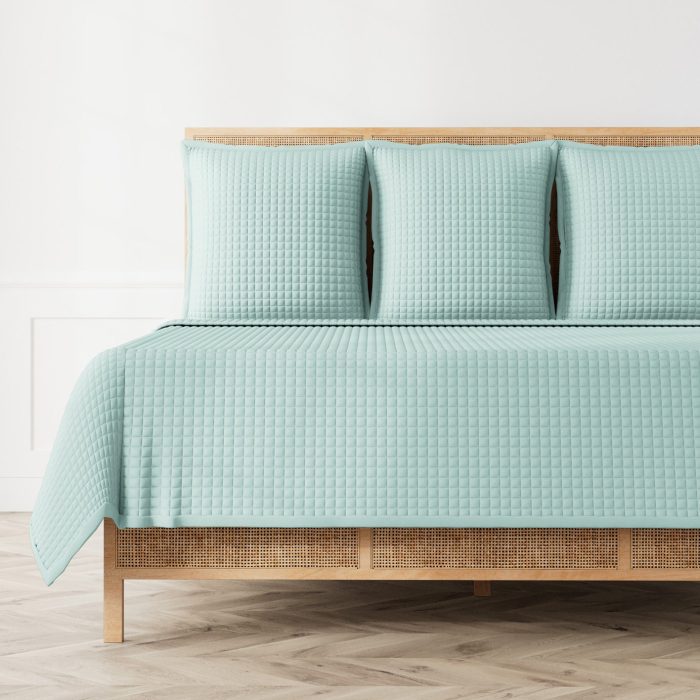 Ready-to-Bed 2.0 Quilted Coverlet