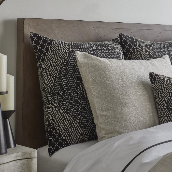 Sashiko Hishi-Moyo Pillow - Image 4