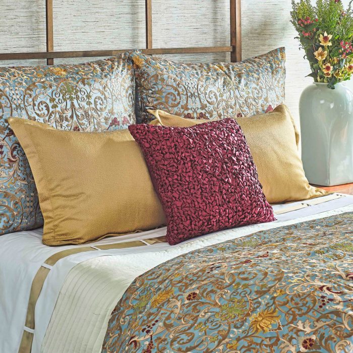 Venezia Throw - Image 12